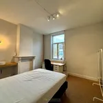 Huur 4 slaapkamer huis van 211 m² in Gent