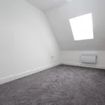 Rent 3 bedroom apartment in Yorkshire And The Humber