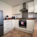 Rent 3 bedroom flat of 135 m² in Newport