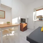 Rent 3 bedroom apartment of 40 m² in Rome