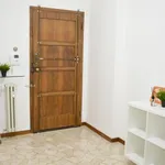 Rent 6 bedroom apartment in Modena