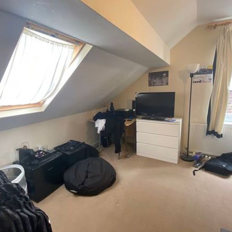 Shared accommodation to rent in Derby Grove, Nottingham NG7