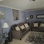 Rent 6 bedroom house in Houston