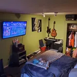 Rent 4 bedroom house in La Mirada