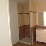 Appartement de 59 m² avec 3 chambre(s) en location à Nîmes