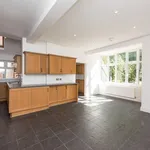 Rent 5 bedroom house in West Midlands