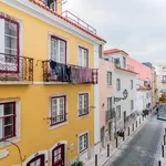 Rent 2 bedroom apartment of 60 m² in Lisbon