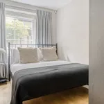 Rent 2 bedroom apartment of 65 m² in london