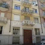 Rent 2 bedroom apartment of 65 m² in Torino