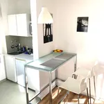 Rent 1 bedroom apartment of 32 m² in Düsseldorf