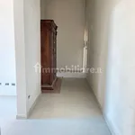 Rent 3 bedroom apartment of 65 m² in Florence