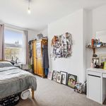 Rent 4 bedroom flat in London