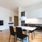 Rent 3 bedroom apartment of 80 m² in Munich