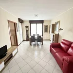 Rent 2 bedroom apartment of 77 m² in Buccinasco