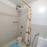 Rent 1 bedroom apartment in Makati