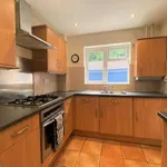 Rent 4 bedroom apartment in Surrey Heath