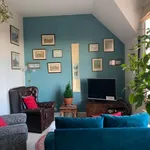 Rent 3 bedroom flat in Malvern Hills