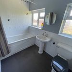 Rent 3 bedroom house in East Midlands