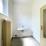 Miete 2 Schlafzimmer wohnung von 82 m² in 47798 Krefeld