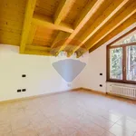 Rent 4 bedroom house of 150 m² in Montevecchia