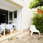 Rent 1 bedroom apartment of 25 m² in La Grande-Motte