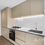 Rent 2 bedroom apartment in Southbank