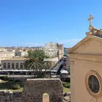 Rent 8 bedroom apartment of 150 m² in Siracusa