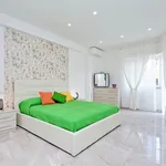 Rent 4 bedroom apartment of 65 m² in Rome