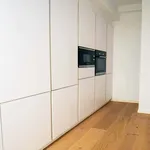 Rent a room of 107 m² in Barcelona