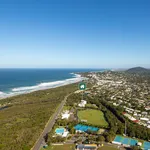 Rent 3 bedroom house in Coolum Beach