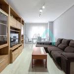 Rent 3 bedroom apartment of 92 m² in Oviedo