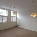 Rent 3 bedroom flat in West Suffolk