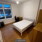 Rent 6 bedroom house in Wales