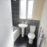 Rent 2 bedroom apartment in Uxbridge