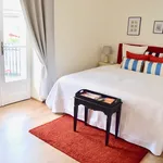 Rent 2 bedroom apartment of 92 m² in Prague