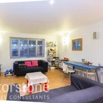 Rent 1 bedroom flat of 4 m² in london