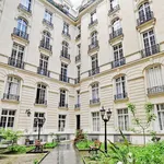 Appartement de 11 m² avec 1 chambre(s) en location à Paris