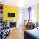 Rent a room of 160 m² in madrid