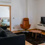 Rent 1 bedroom apartment in Lisbon