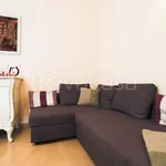 Rent 3 bedroom apartment of 100 m² in Milano