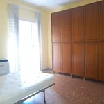 Rent 2 bedroom apartment of 65 m² in Roma