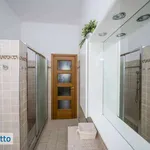 Rent 2 bedroom apartment of 75 m² in Milan