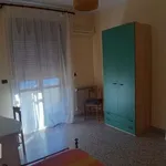 Rent 4 bedroom apartment of 90 m² in Messina