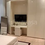 Rent 2 bedroom apartment of 80 m² in Napoli