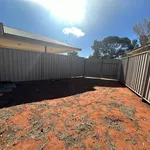 Rent 4 bedroom house in Roxby Downs