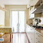 Rent 3 bedroom apartment of 75 m² in Genoa