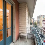 Rent 3 bedroom apartment in Turin