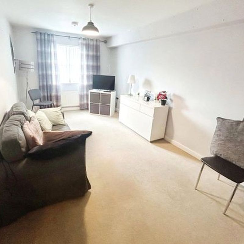 Flat to rent in Samuel Court, Cudworth, Barnsley, South Yorkshire S72