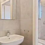 Rent 1 bedroom apartment in Milan