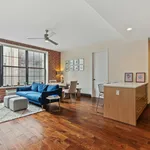 Rent 2 bedroom apartment of 110 m² in New York City